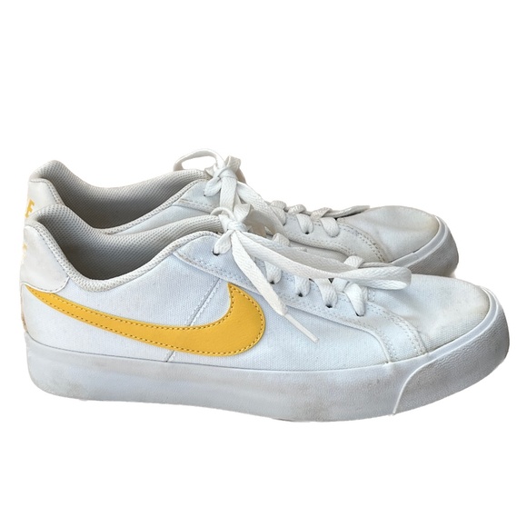 Nike Court Royale Sneakers White Yellow Swish 7.5 Low Top CD5405-102 Dated 11/19 - Picture 1 of 8